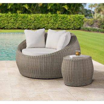 Ollie Collection Outdoor Cuddler Chair & Side Table