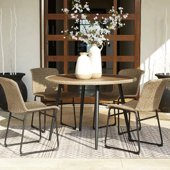 Amaris Outdoor 5 Pc Dining Set